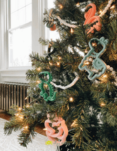 Load image into Gallery viewer, CHEW CREW™ SILICONE BABY TEETHER